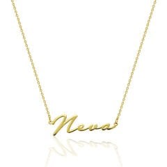 incelikle yazılmış ismin yer aldığı isim kolyesi