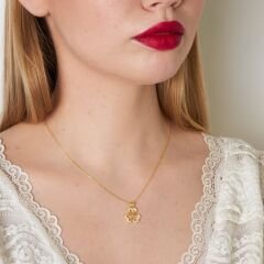 üç yapraklı yonca kolyesi