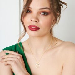 elmas tasarımlı kolye