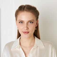 taşlı hilal ve yıldız küpeler