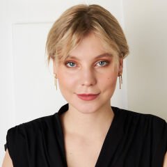 kelebekli renkli su yolu küpeleri