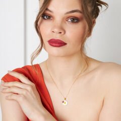 uğur böceği ve papatya kolyesi