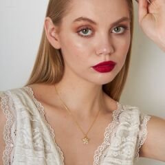 lotus çiçeği kolyesi