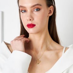 harf kelebek salıncak harf kolye