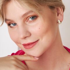 taşlı favori küpeler