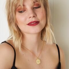 Ebedi plakalı harfli isim kolyesi