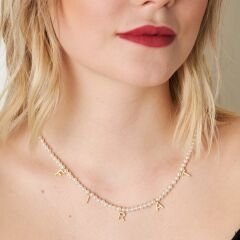 inci taşlı harfli isim kolyesi