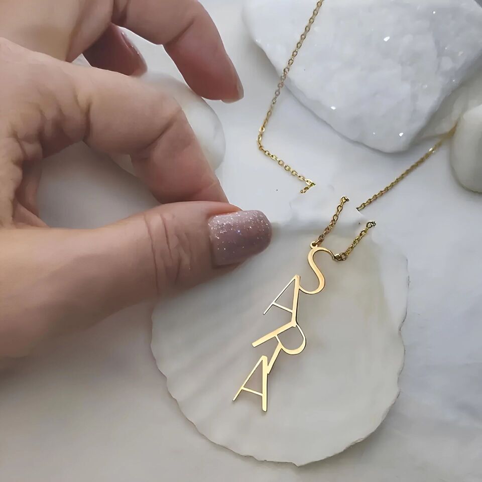 büyük harfli dikey kolye, 925 ayar gümüş