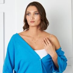 renkli taşlarla harf kolyesi