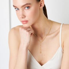 Y şeklinde taşlarla harf kolye