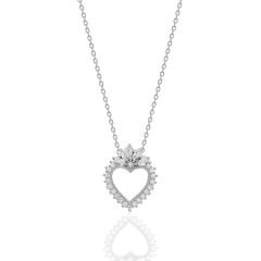 kraliçe kalp kolyesi