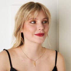 renkli su yolu kolyesi iki harfli