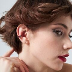 renkli damla taşlı kıkırdak küpeler