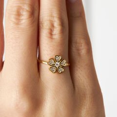 taşlı yonca yüzük