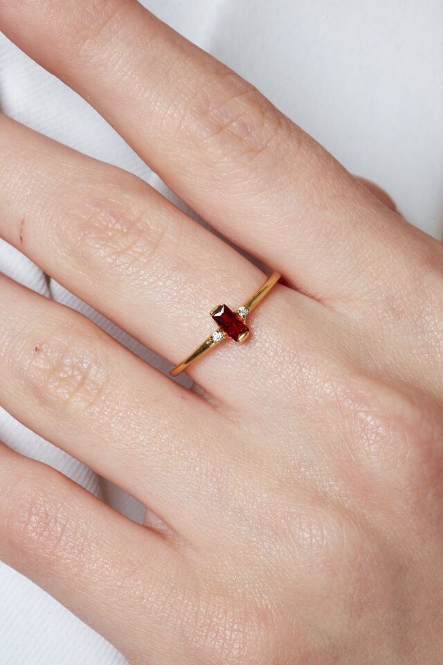 renkli tektaşlı baget yüzük