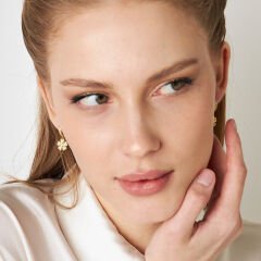 zirkon taşlı çiçek küpeler 1