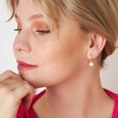 taşlı çiçek küpeler 1