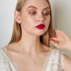 klasik kar tanesi kolyesi