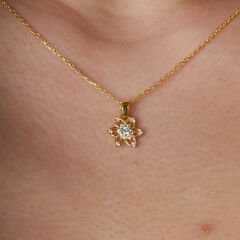 taşlı çiçek kolyesi