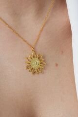 harf-güneş kolyesi