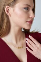 kelebek isim kolyesi