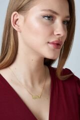 isimli yansıma kolyesi