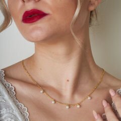 inci taşlı zincir kolye