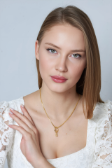 detaylı kalp taş harf kolye