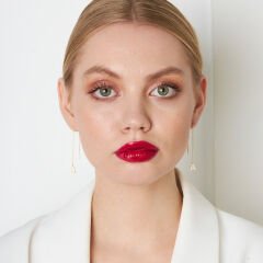 zirkon taşlı sallantılı harf küpeleri