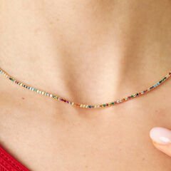 renkli taşlarla kaplı su yolu-1