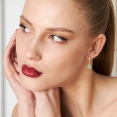 taşlı bebek ayak küpeleri