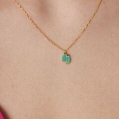 taşlı bebek ayak kolyesi