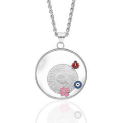 dörtlü camdan yapılmış kolye