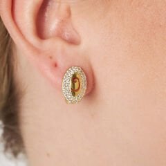 iki sıra taşlı oval küpeler