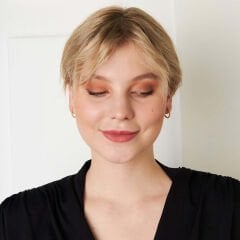 çift ​​bükümlü halka küpeler