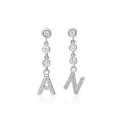 baş harfli zirkonyum küpeler