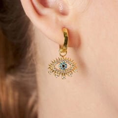 kirpik püsküllü küpeler