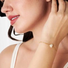 beyaz kalp bileziği