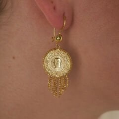 çeyrek püskül küpeler