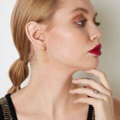 taşlı dikey isim küpeleri