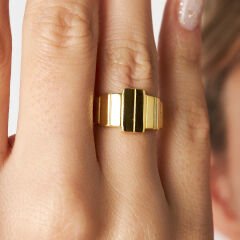 dikey çizgili halka