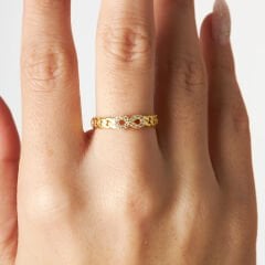 taşlı sonsuzluk büküm halkası