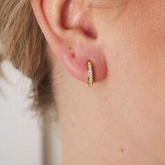 taş sıralı günlük halka küpeler