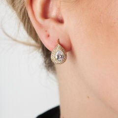 damla taşlı elmas küpeler