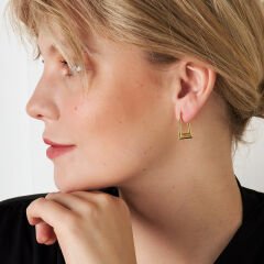 trend-asimetrik-küpeler