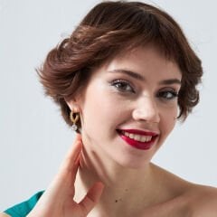 bükülmüş halkalı tek küpeler