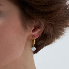 bükülmüş halkalı tek küpeler