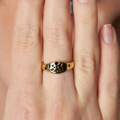 siyah desenli fantezi yüzük