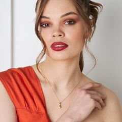 puantiyeli taşlı kelebek kolye