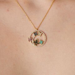 kelebek topluluk kolyesi